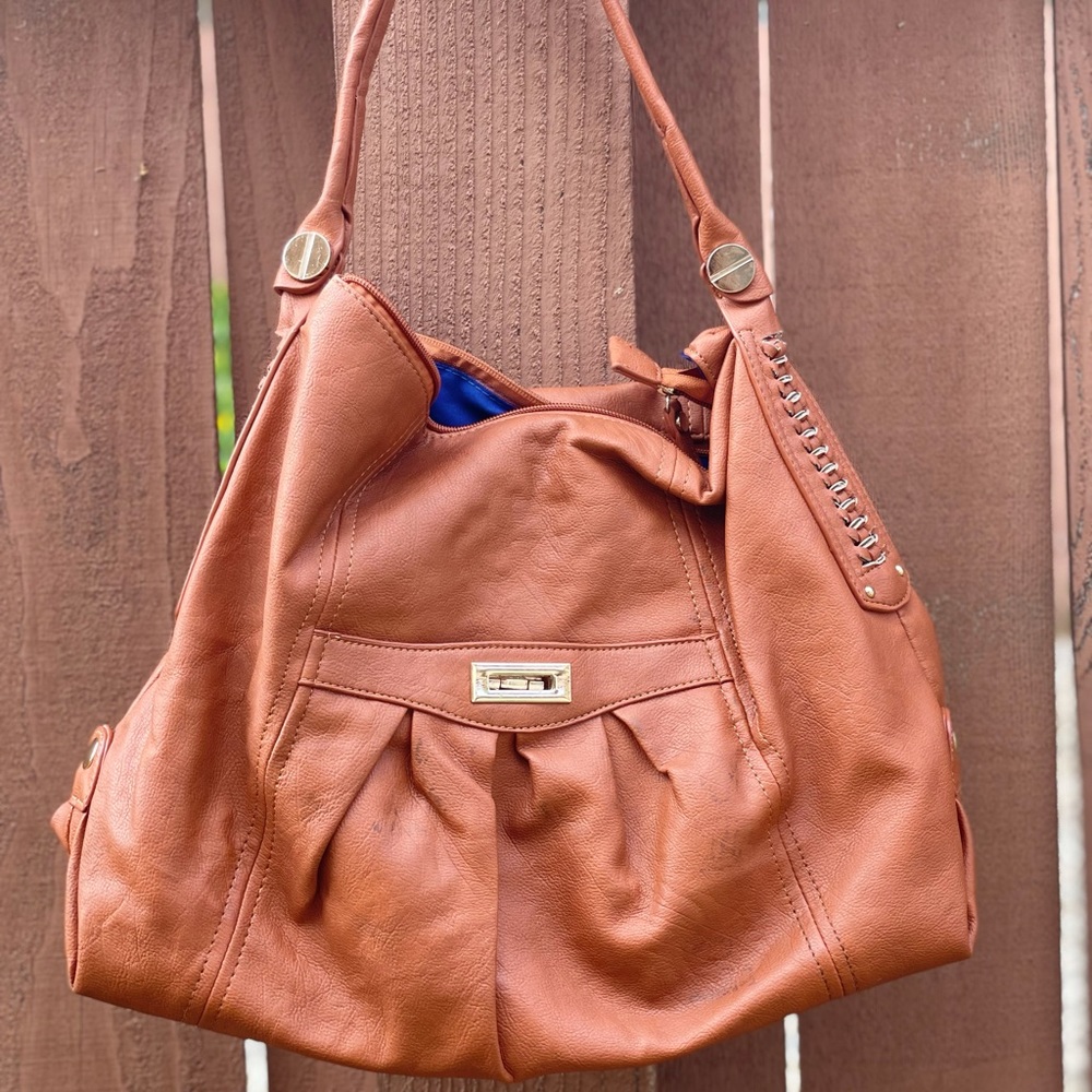 JustFab shoulder bag